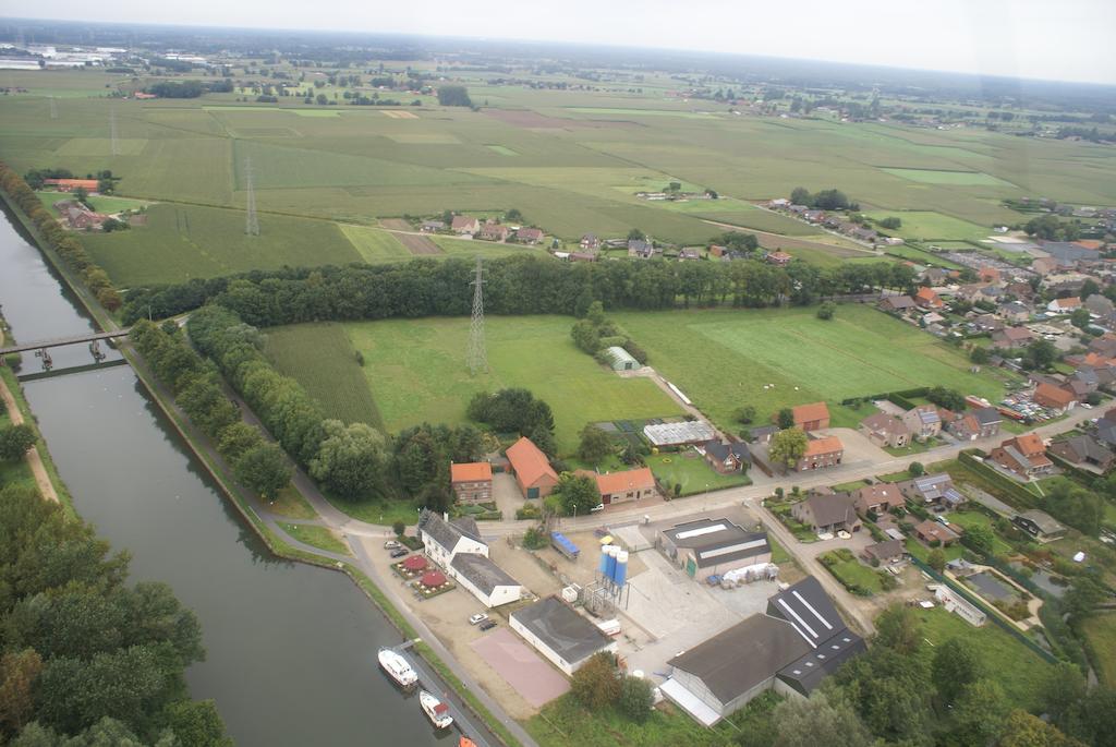 B&B De Passerel Bree Exteriér fotografie